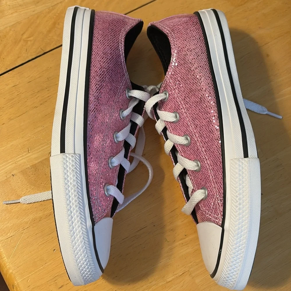 Converse glitter youth size 3